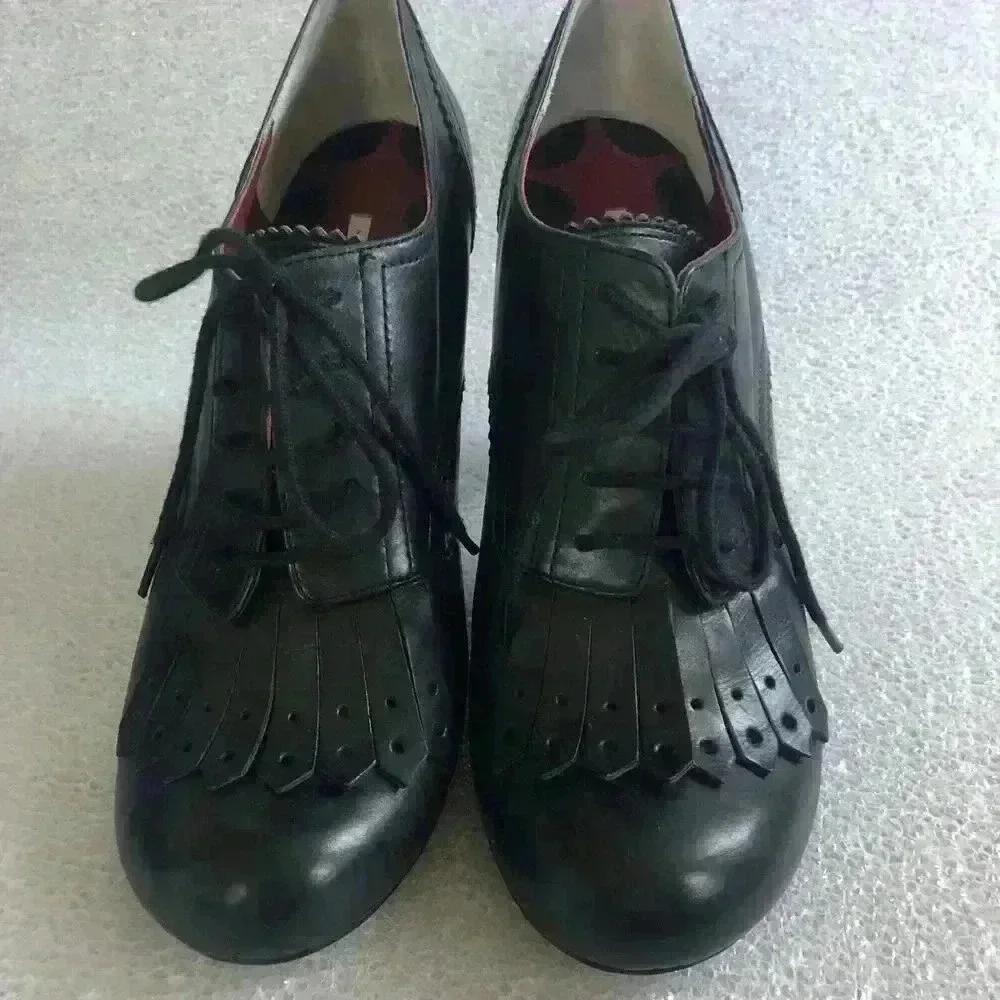 Max Studio Black Heeled Shoes Sz 7.5